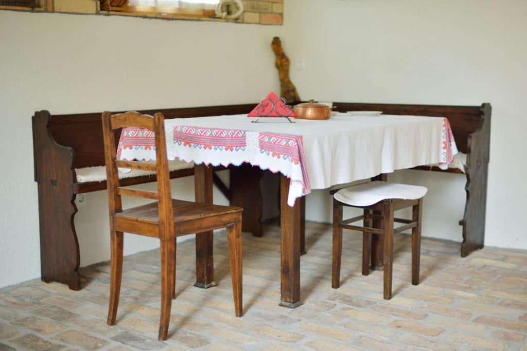 Levendula Vendeghaz Lovas Villa Ngoại thất bức ảnh